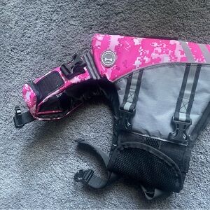Pink Camo Doggie Safety Pool Harness